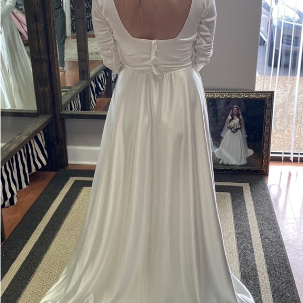 Cream Long Sleeve Square Neck Bridal Gown - Picture 5 of 5
